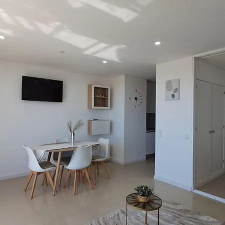 Welkomeinn Ocean View Apartman