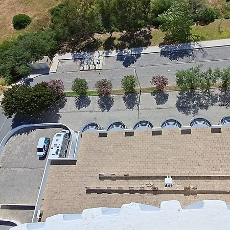 Welkomeinn Ocean View Apartment *