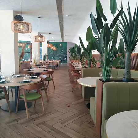 Welkomeinn Ocean View *