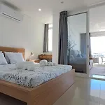 アパート Welkomeinn Ocean View ポルティマン